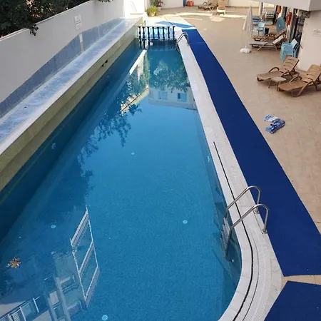 Safir Cleopatra 3 *